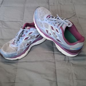 New Balance Fantom Fit